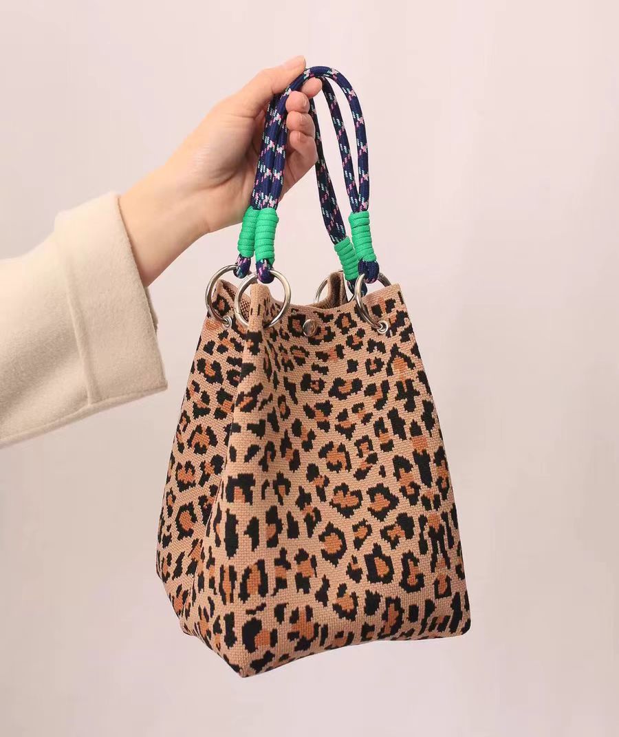 🏆👜 Limited-Time Sale: 50% OFF 🌴 Boho Striped Knit Bucket Handbag for Women – Handmade Summer Beach Shoulder Bag2