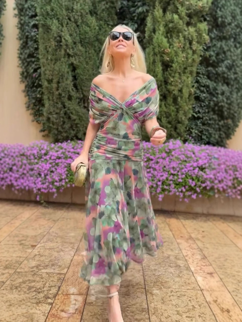 Women's Off-the-shoulder V-neck Printed Dress