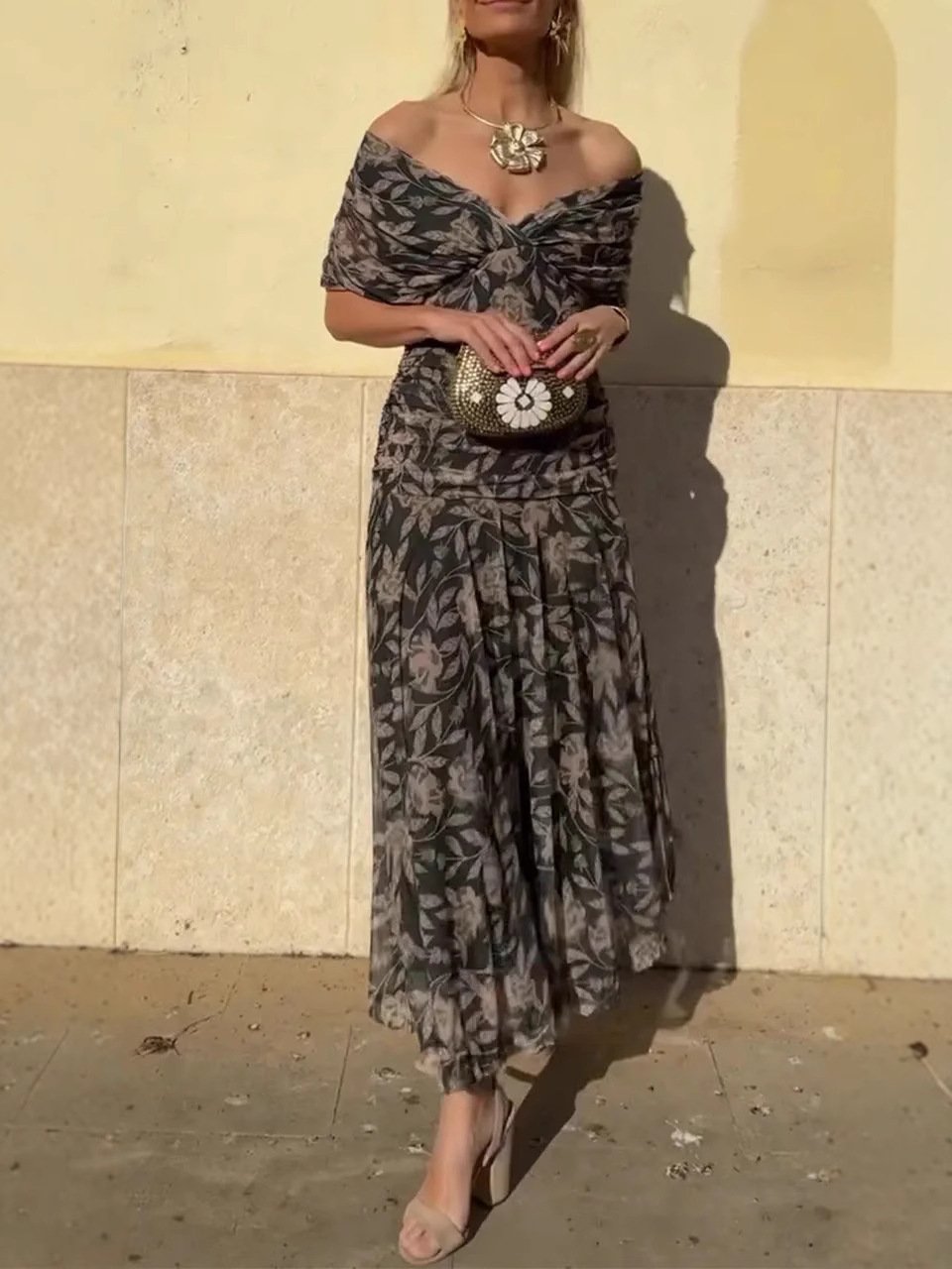 Women's Off-the-shoulder V-neck Printed Dress