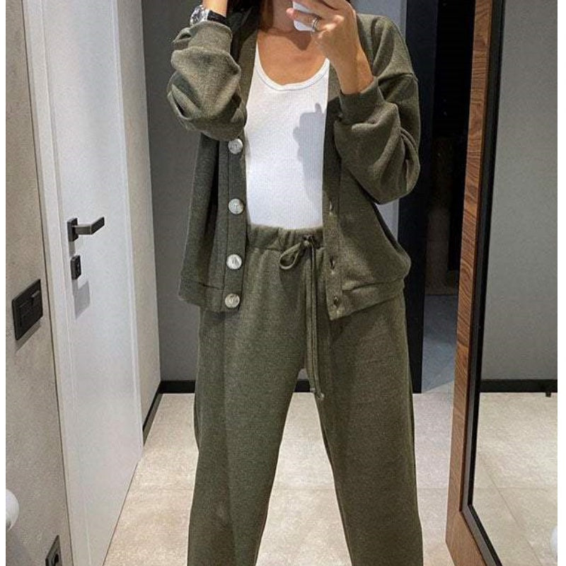 🌷Hot SALE 50% OFF🔥Women's Knitted Buttoned Jacket and Pants Two-piece Set