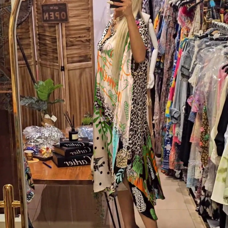 🎉2025 New Products Hot Sale✨Women’s Deep V-Neck Short Sleeve Printed Dress
