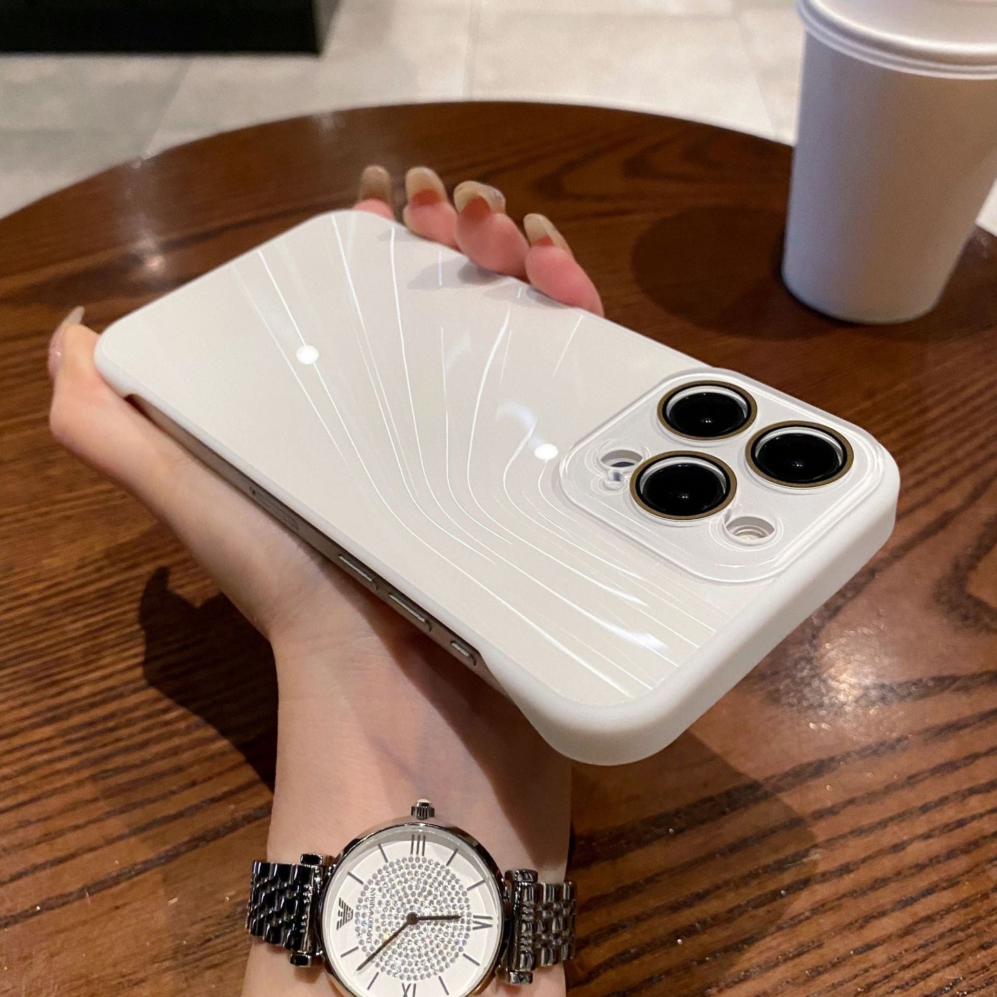 Suitable for iPhone cases gradient laser alex without frame comes with lens film