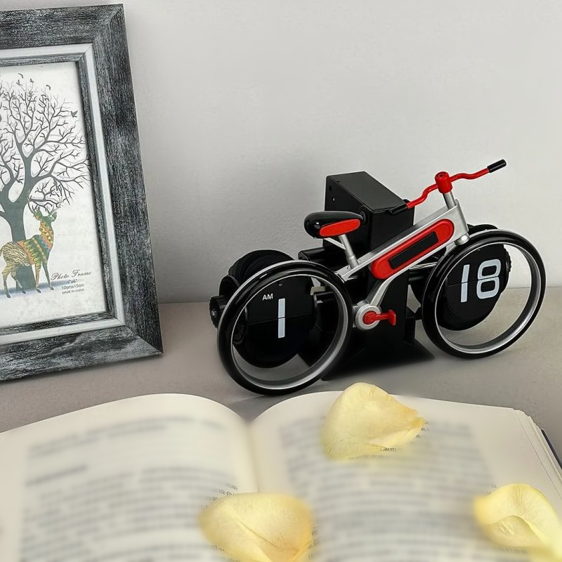 Retro Bicycle-shaped Digital Flip Desk Clock - Home & Office Decor