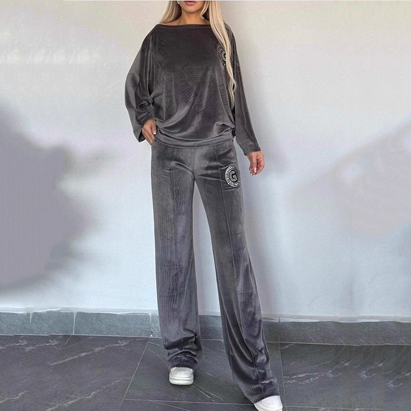 Women’s Cozy Casual Set - Soft Batwing Top and Wide-Leg Pants