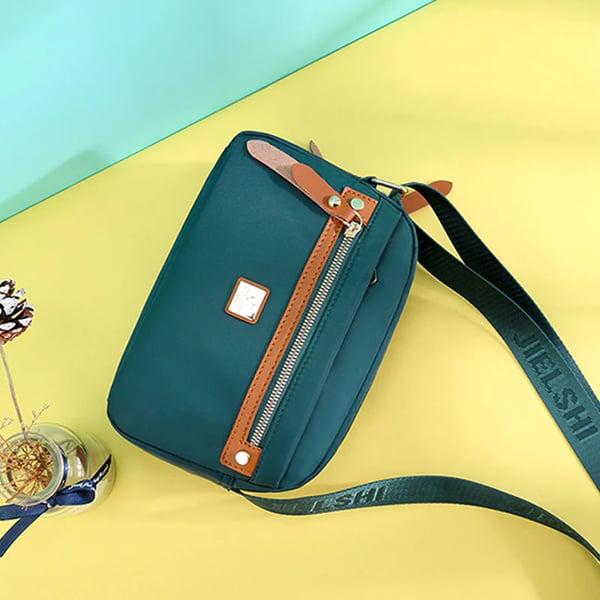 ๐ธ Nylon shoulder bag--๐๐๐๐Hot 30% off