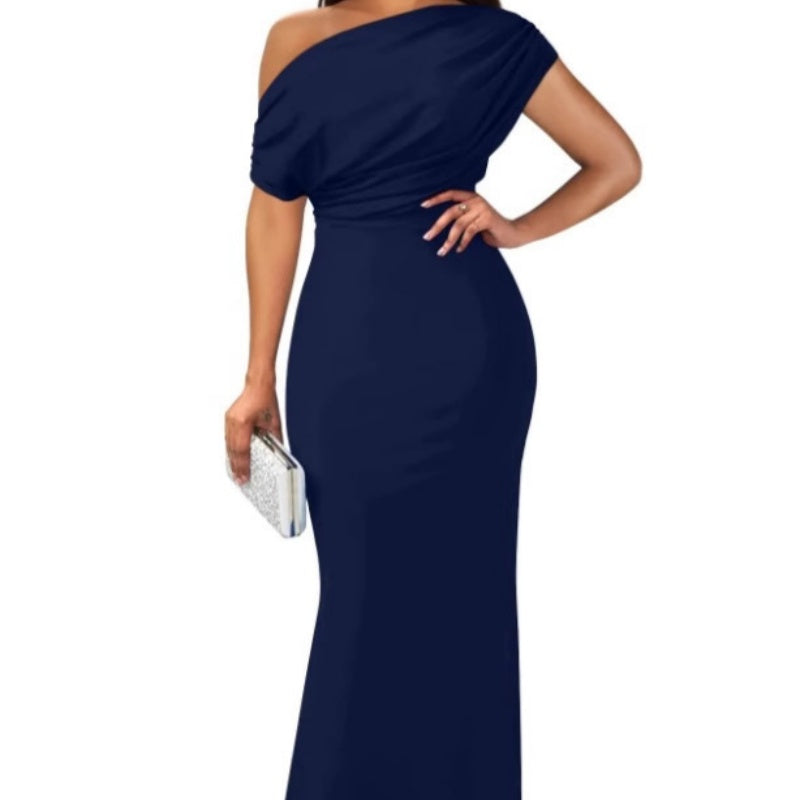 👗Women's Elegant Solid Color Strapless Slim Long Dresses