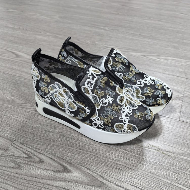 Women's Casual Mesh Breathable Thick Sole Shoes