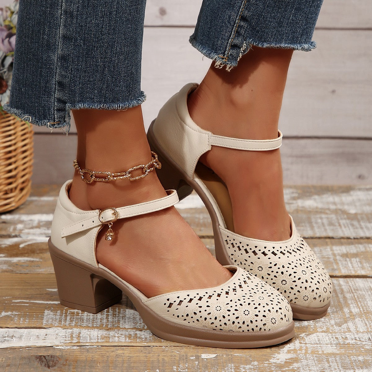 Women's Retro Mesh Sandals