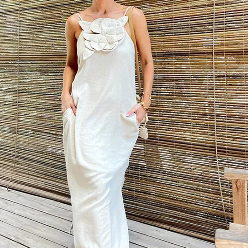 ⏳ Limited time 50% off! 💥Women's Elegant Spaghetti Strap Maxi Dress with Floral Accent