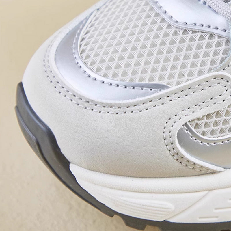 Thick-Soled Lightweight Breathable Casual Sneaker
