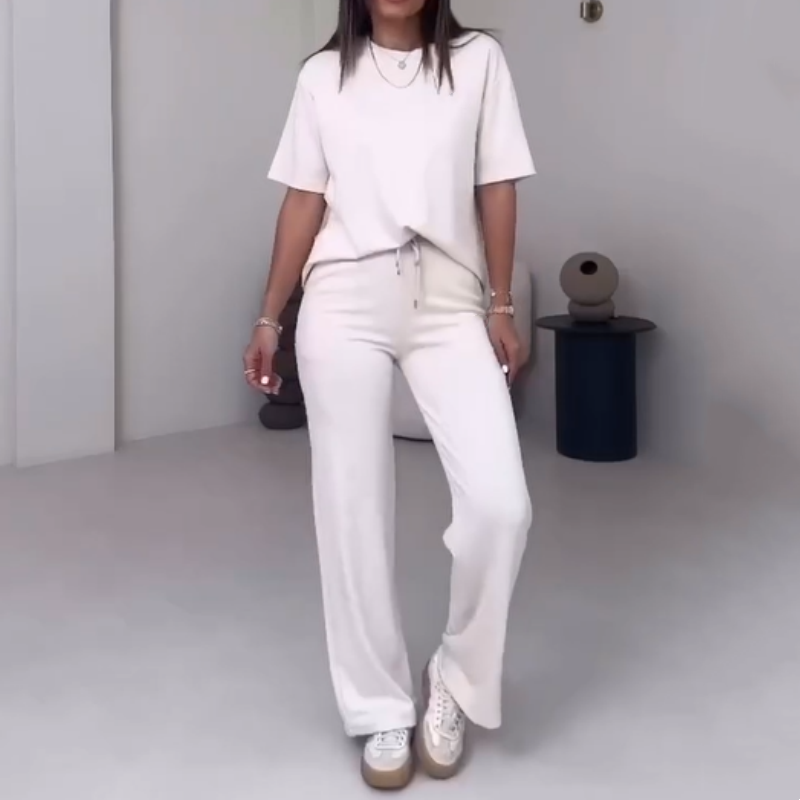 Effen Damesbovenstuk met Korte Mouwen & Broek Tweedelige Set