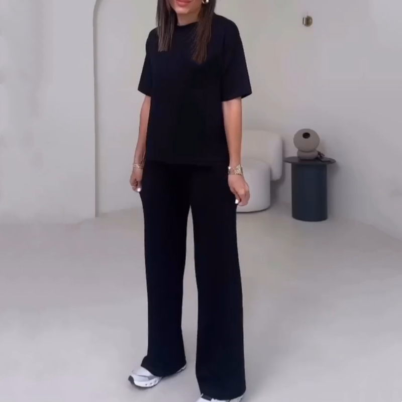 Effen Damesbovenstuk met Korte Mouwen & Broek Tweedelige Set