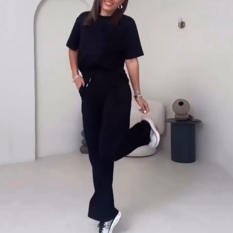 Effen Damesbovenstuk met Korte Mouwen & Broek Tweedelige Set