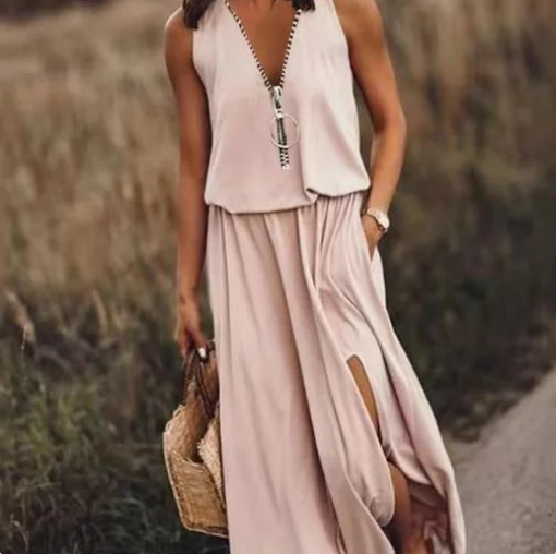 Simple dress with zip and slit