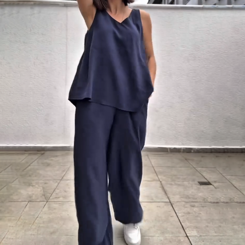 Women’s Sleeveless Top & Wide-Leg Pants Set