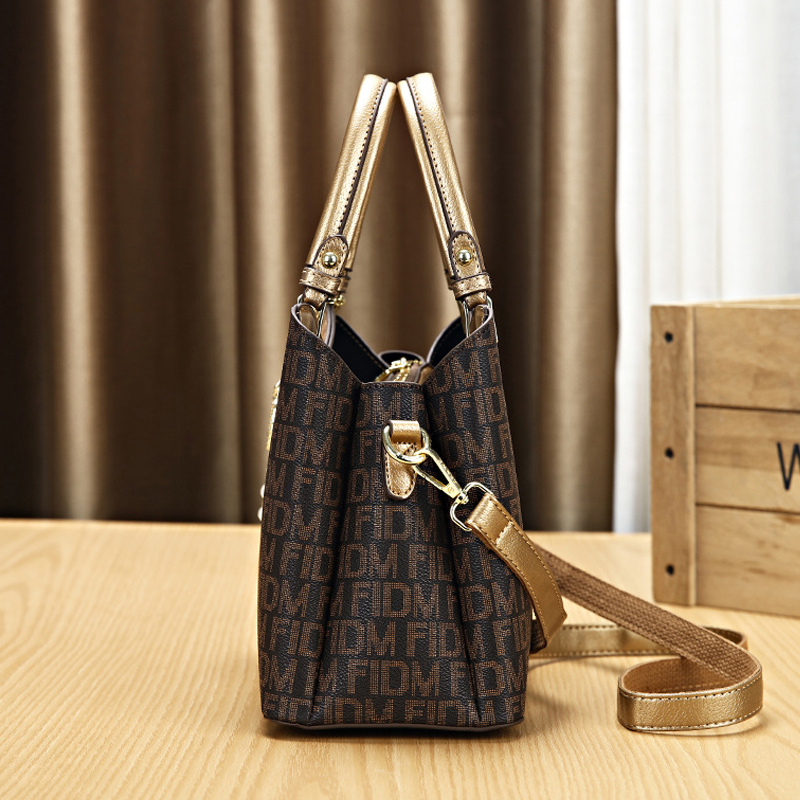 BEST GIFT 2025 for Mom 💝👜 Stylish and elegant ladies handbag