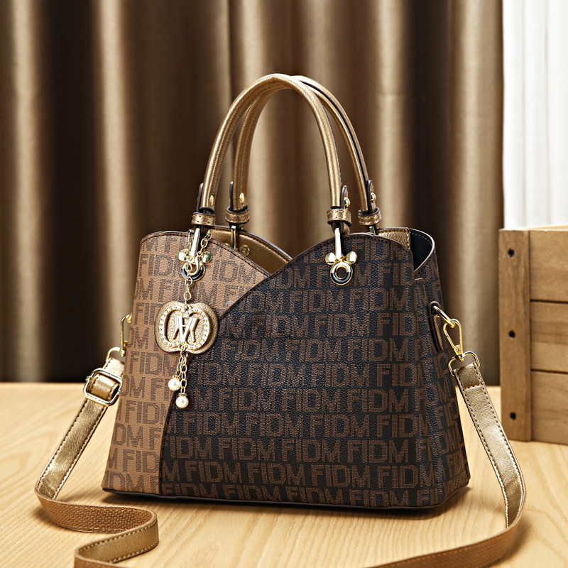 BEST GIFT 2025 for Mom 💝👜 Stylish and elegant ladies handbag