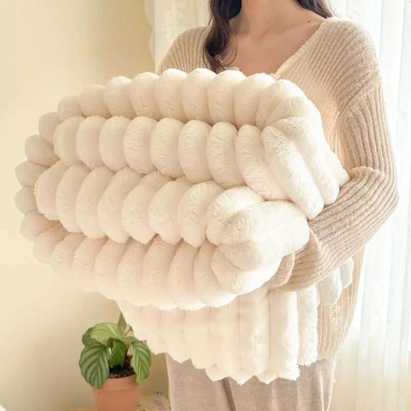🎅Xmas Hot Sales - 50% OFF🛏️Thickened rabbit plush&milk velvet cover blanket