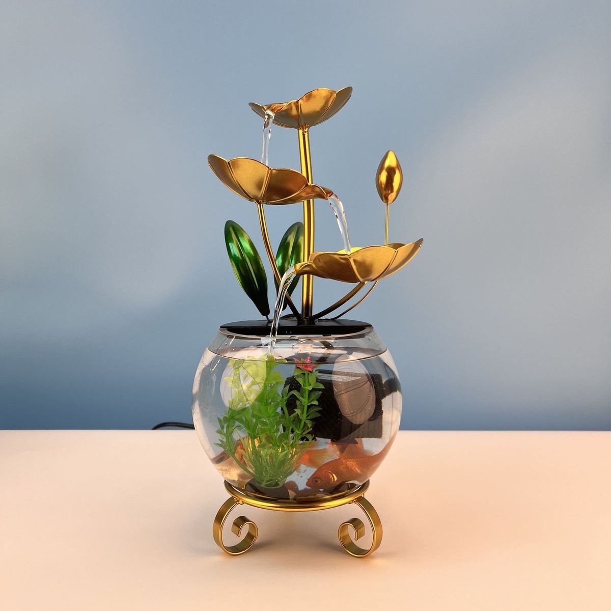 🔥2025 Hot sale 🔥Creative luxury ornament in the shape of an aquarium with lotus