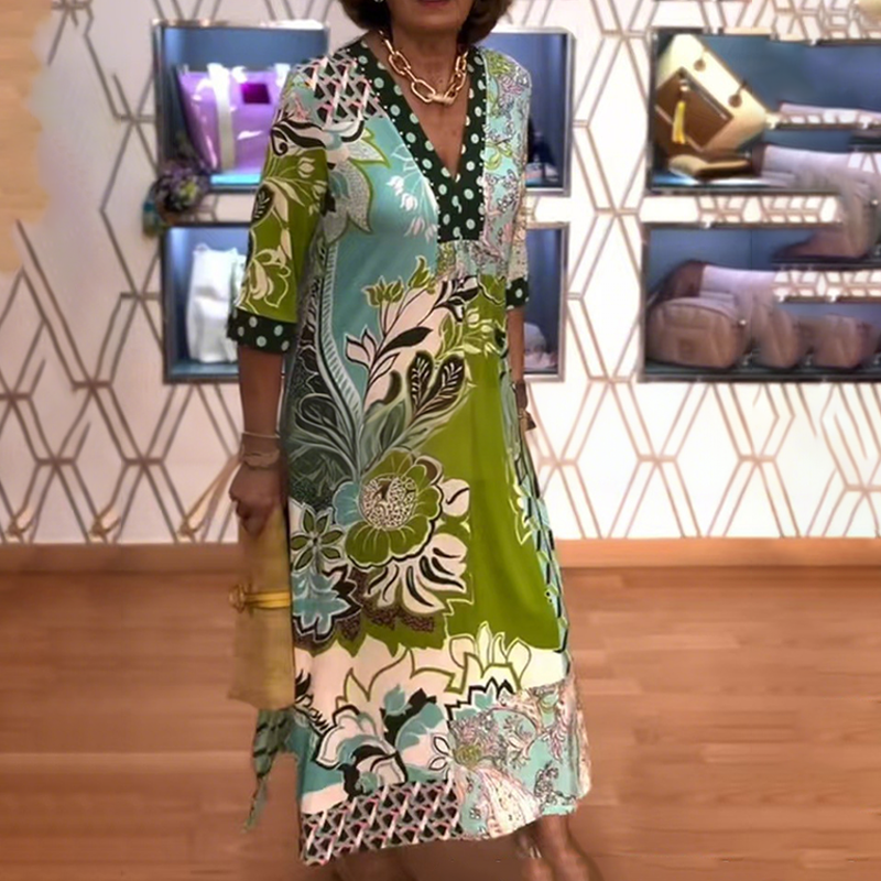💚V-Neck Floral Print Dress With Side Slit And 3/4 Sleeves