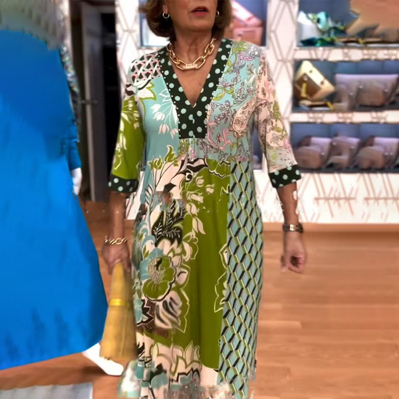💚V-Neck Floral Print Dress With Side Slit And 3/4 Sleeves