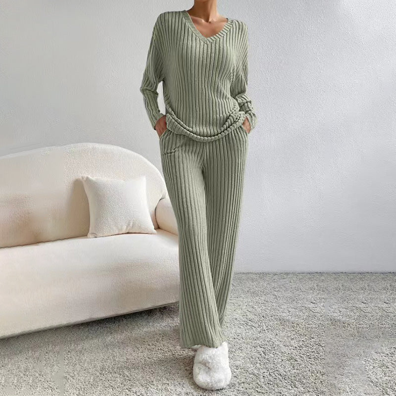đ„New Arrivals: 50% Off-Womenâs Knit V-Neck Top and Straight-Leg Pants Set