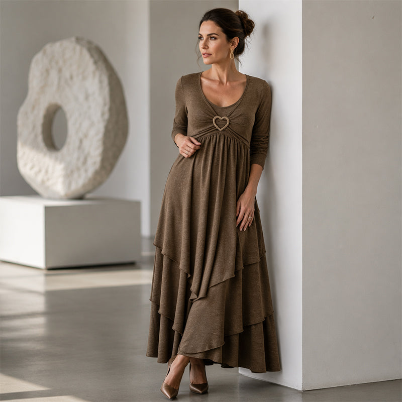 Bestseller🏆👗 Tiered Midi Dress with Heart Accent – Flattering A-Line & Breezy Fabric for Travel or Gatherings