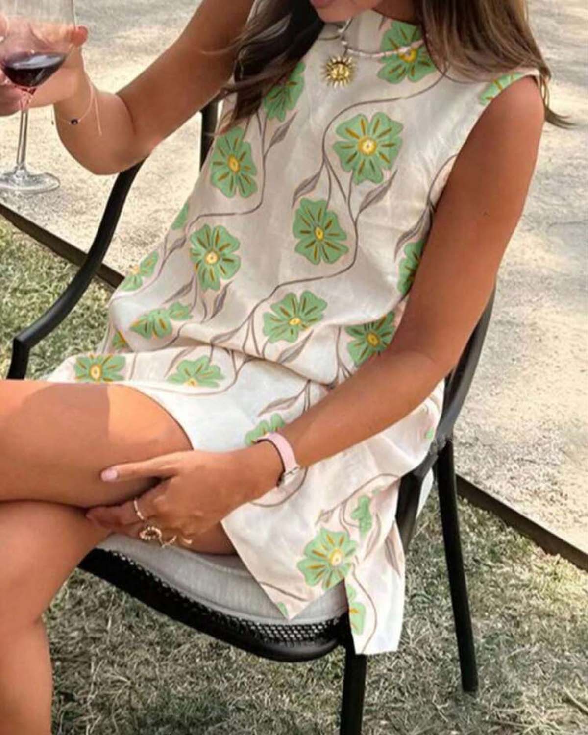 💜 LAST DAY PROMOTION - 50%OFF 💜Women's Casual Sleeveless Floral Print Dress