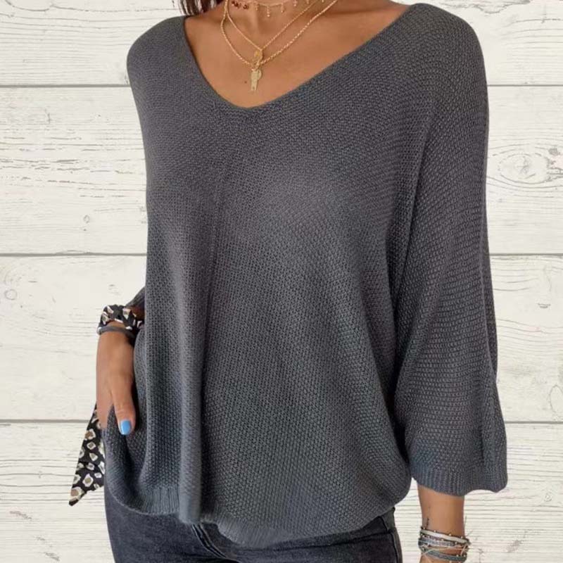 🔥Hot Sales - 60% OFF💕Women's Batwing Sleeve Solid Color V-Neck Knit Top