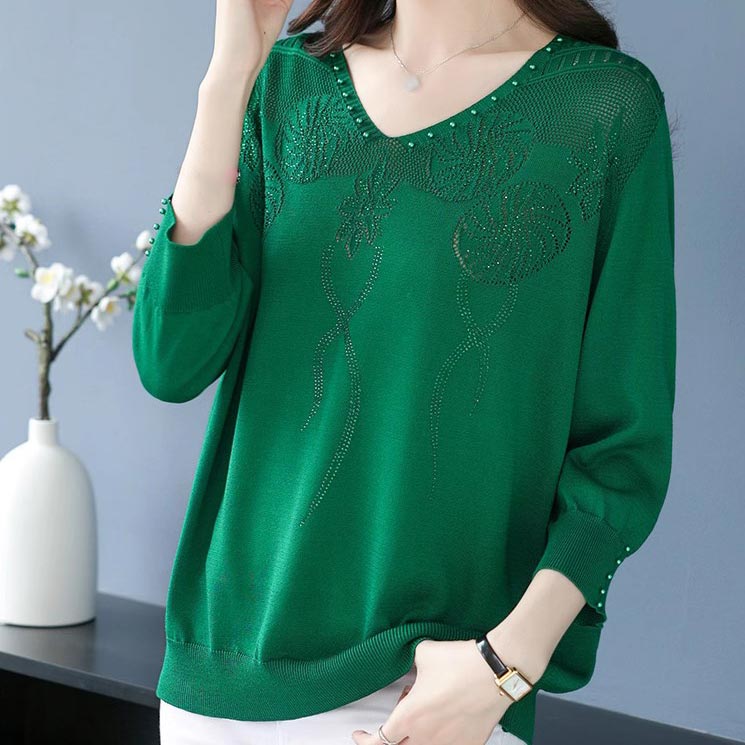 🔥Limited time 50% off🔥Women’s Vintage V-neck Beaded Pullover Shirt