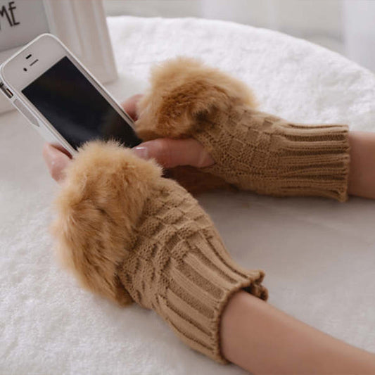 Women's Cozy Faux Fur Gloves