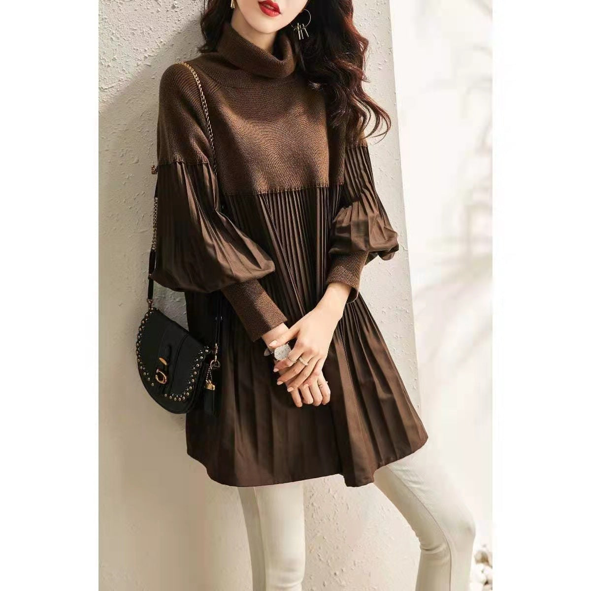 Plus Size Solid Color Lantern Sleeve Knit Dress