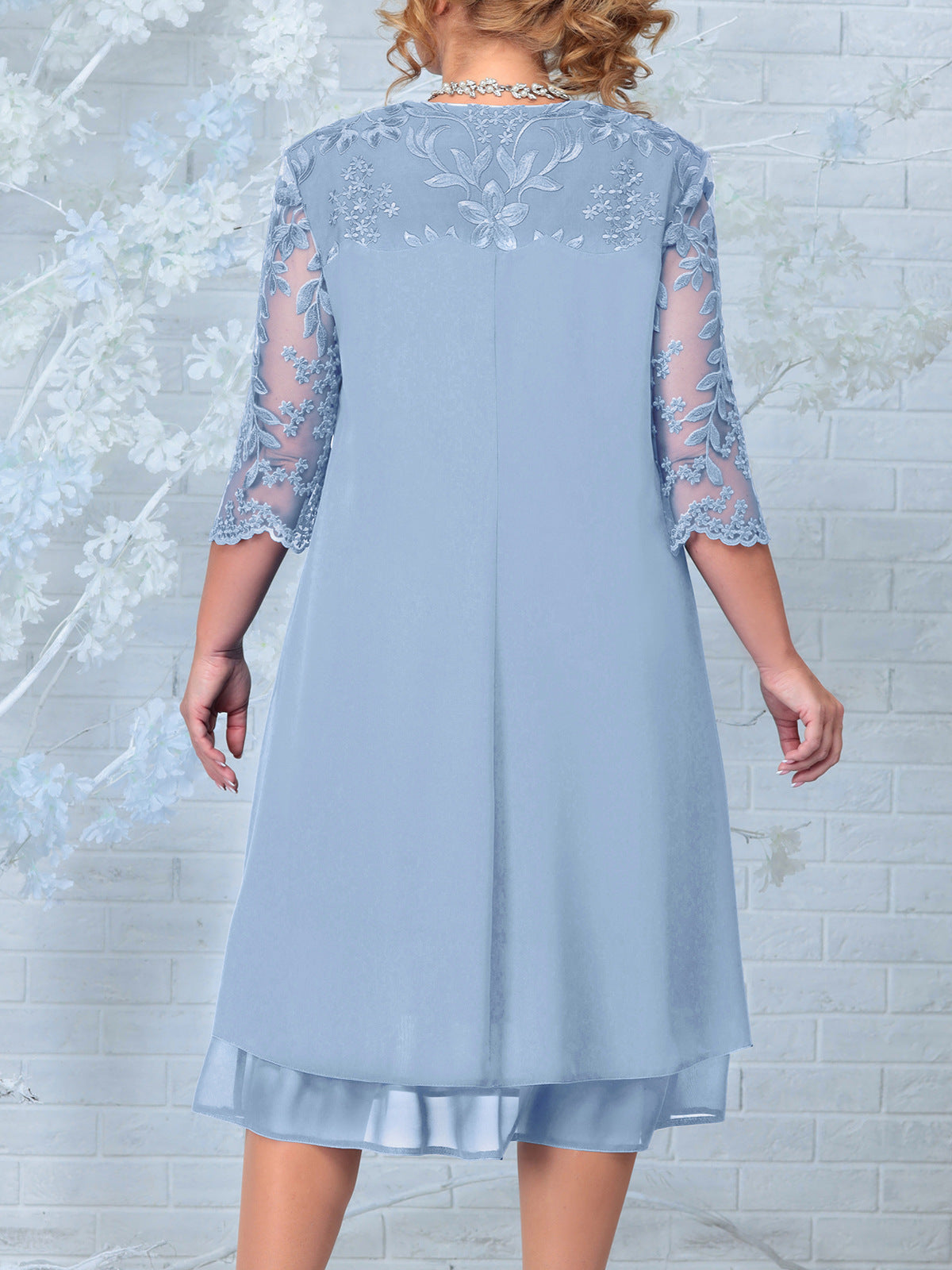 🎁Limited time 49% OFF⏳Women's Embroidered Chiffon Splicing Round Neck Dress