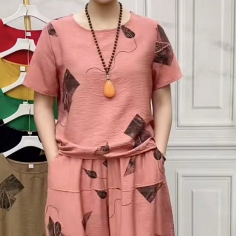 🎁Hot Sale 49% Off🌸 Women’s Printed Short-Sleeved Top & Cropped Pants Set  ✨👚👖