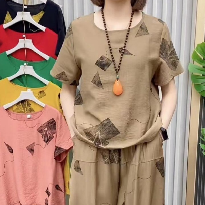 🎁Hot Sale 49% Off🌸 Women’s Printed Short-Sleeved Top & Cropped Pants Set  ✨👚👖