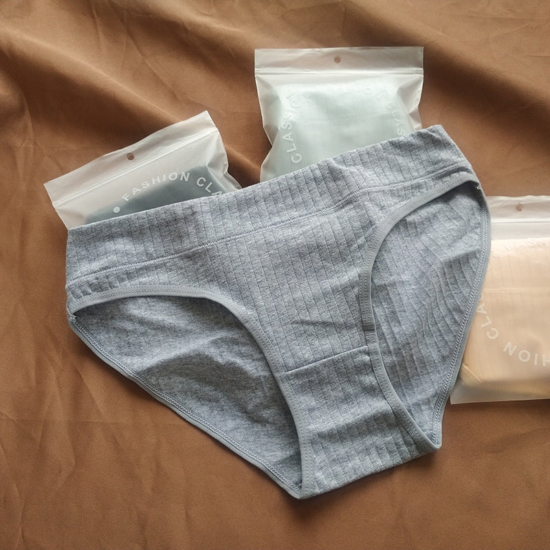 Women’s Middle Waist Soft Breathable Briefs