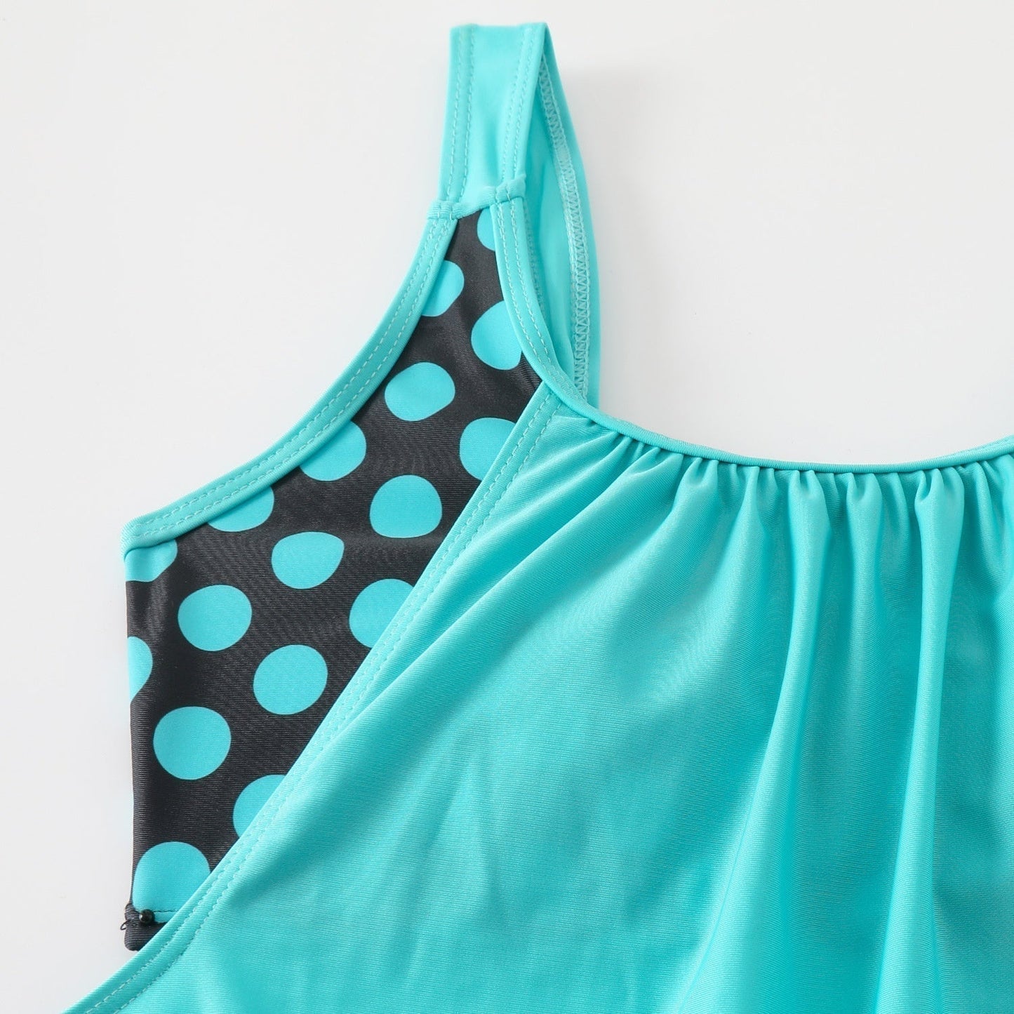 ⏰🔥LIMITED TIME 50% OFF! 👙 Women’s Polka Dot Two-Piece Swimsuit – Flattering Fit & Chic Summer Style 🌊✨