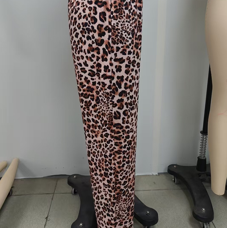🐆 Bold Yet Effortless | Women’s Leopard Print Straight-Leg Wide Pants