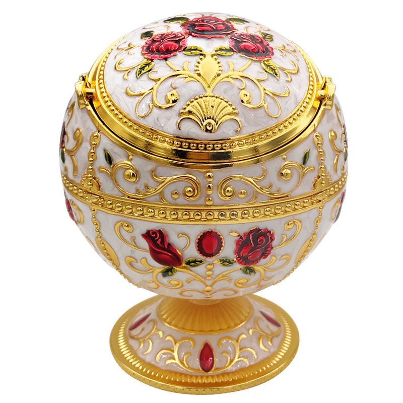 Retro Multi-Functional & Flip-Top Ashtray