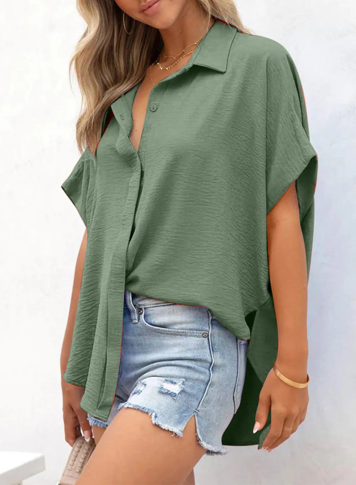 🔥Hot Sale 50% Off💥Women's Casual Button Short Sleeve Slit Hem Shirt Solid Color Tops
