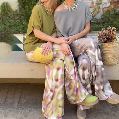Women’s Solid Tops ＆ Printed Wide-Leg Pants 2-Piece Set