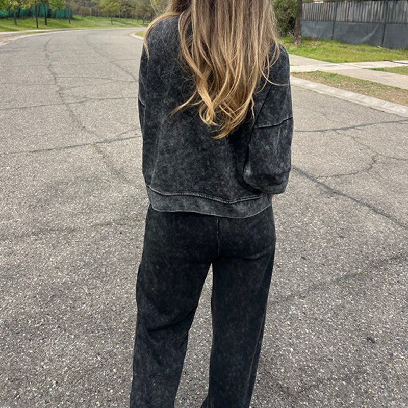 Women's Crewneck Sweatshirt & Drawstring Pants Set