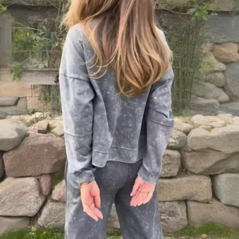 Women's Crewneck Sweatshirt & Drawstring Pants Set
