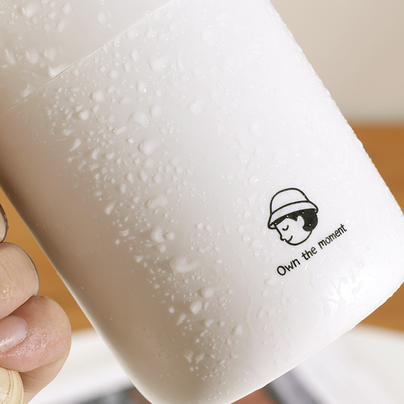 Rechargeable Self Stirring Mug with Lid