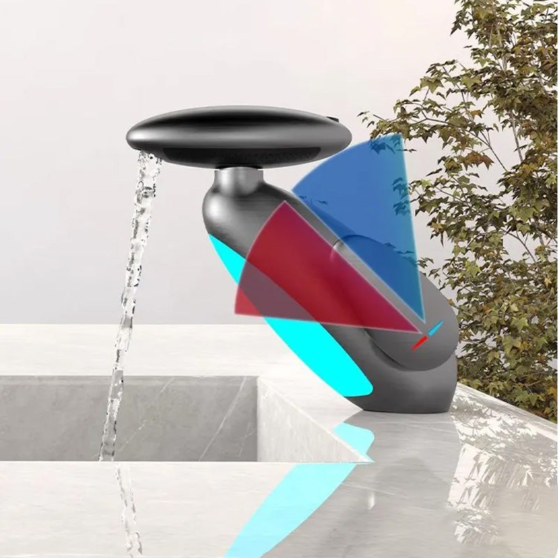 360° Rotating Pull-Out Washbasin Faucet With 4 🚿Water Flow Modes & LED Light💡