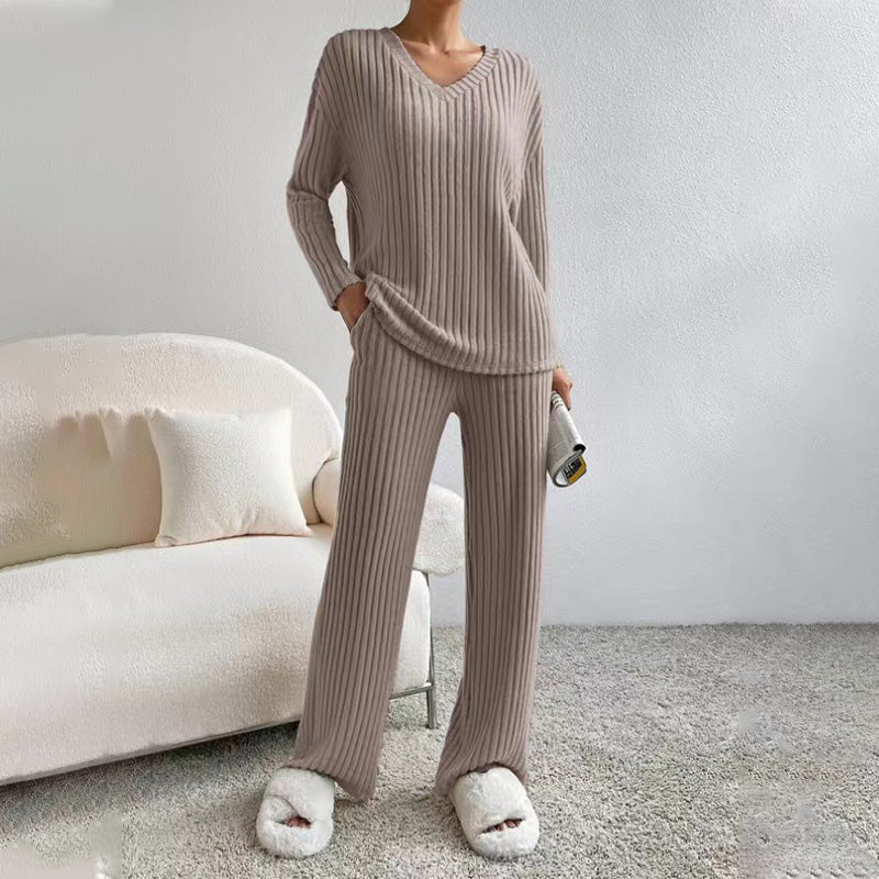 🔥New Arrivals: 50% Off-Women’s Knit V-Neck Top and Straight-Leg Pants Set