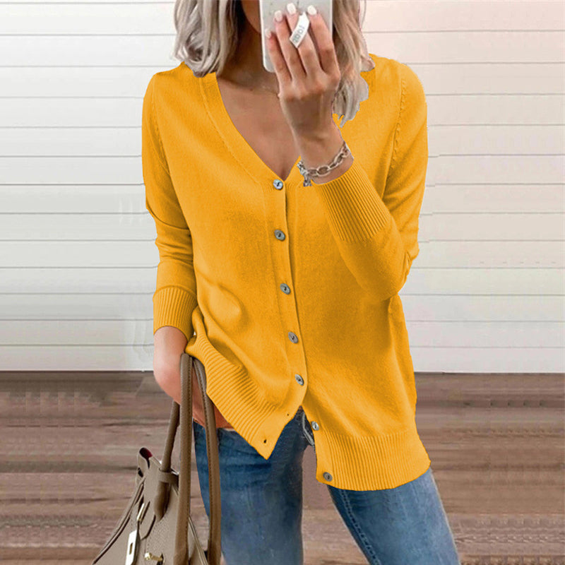 💥New Arrivals: Hot Sellers-Women's Solid Color Buttoned V-Neck Knit Top