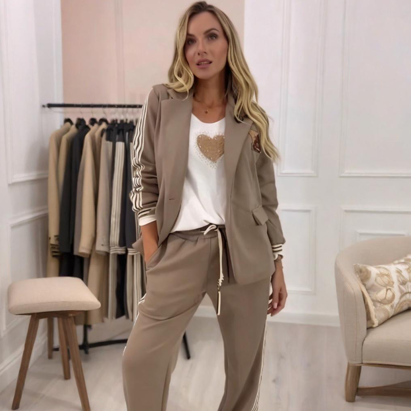 🔥Limited-time offer: 50% off-Fashion Side Striped Blazer & Pants 2-Pieces Set