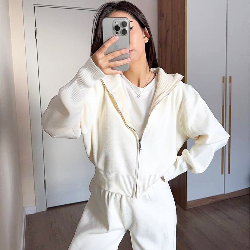 💥New arrivals: 50% off-Women's Knitted Slim-Fit Zip-Up Top & Wide-Leg Pants Set