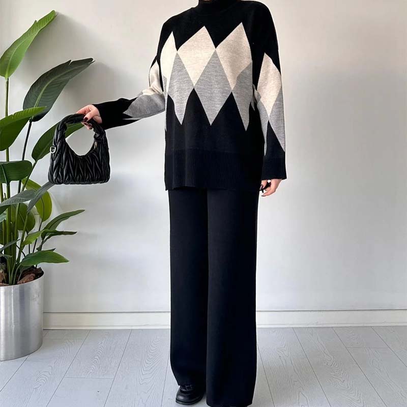 🔥Limited-time offer-Fashion Color-blocking Rhombus Sweater & Pants Set